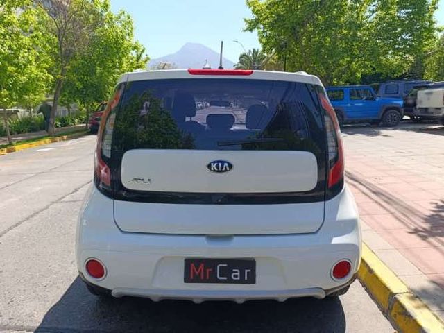 KIA SOUL 2019