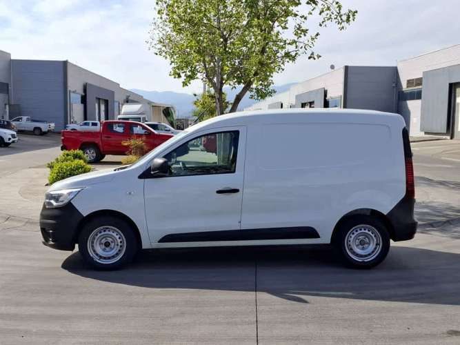 RENAULT EXPRESS 2023