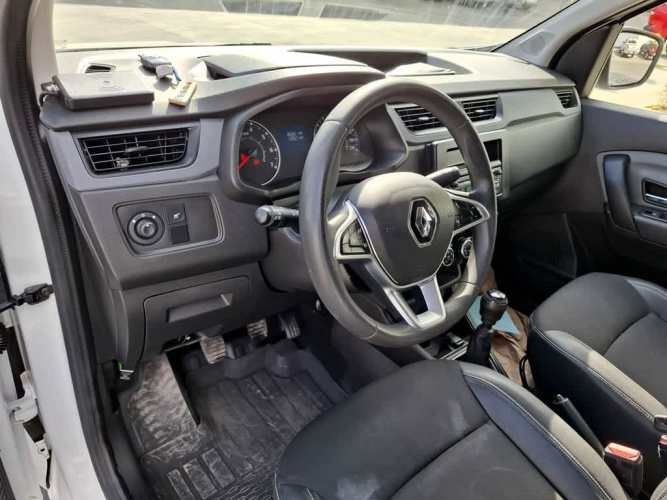 RENAULT EXPRESS 2023
