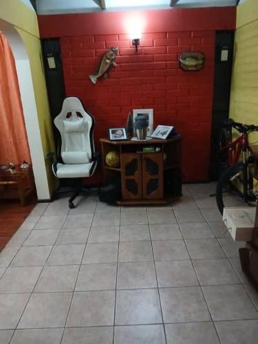 Amplia y solida casa en venta en La Florida