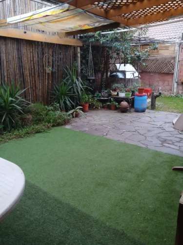 Amplia y solida casa en venta en La Florida