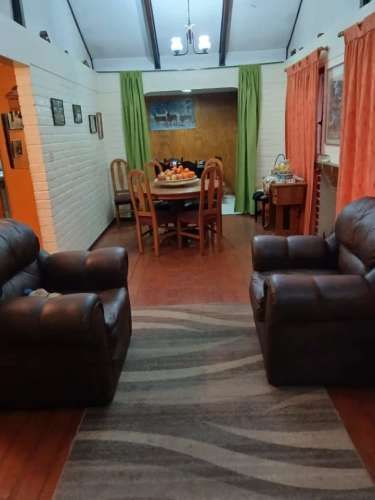 Amplia y solida casa en venta en La Florida