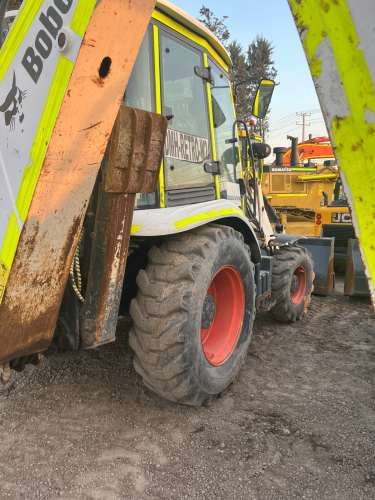 Retroexcavadora Bobcat B730LA - 2017