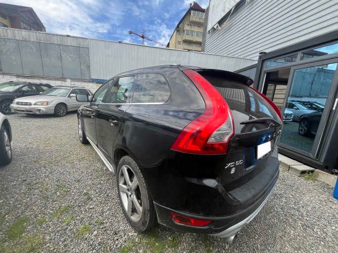 VOLVO XC 60 D5