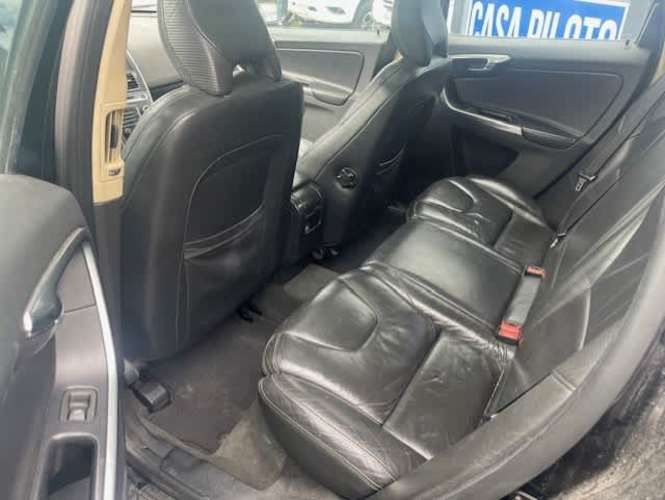 VOLVO XC 60 D5