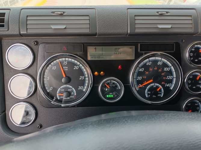 Camión Tracto Freightliner Cascadia 125