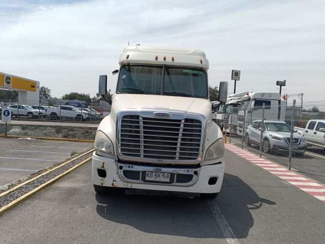 Camión Tracto Freightliner Cascadia 125