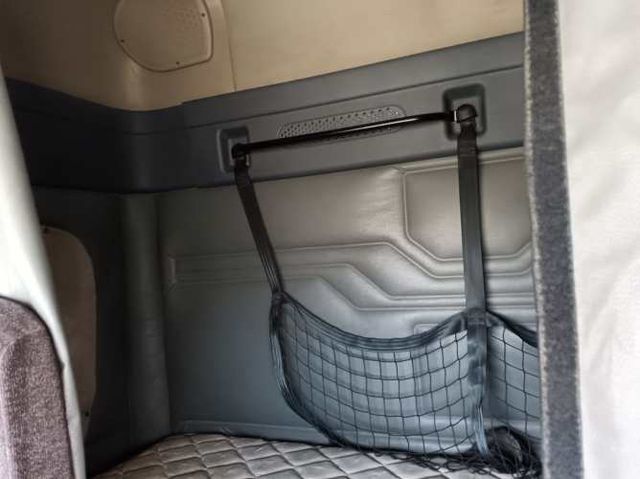 Camión Tracto Freightliner Cascadia 125