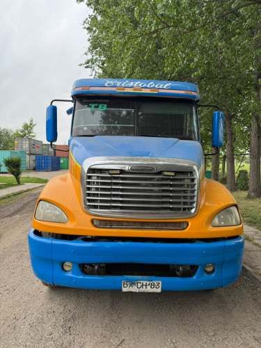 Tractocamion Freightliner CL112 - 2009