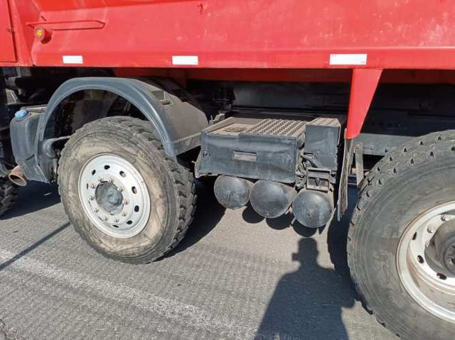 Tolva Renault K-480  año 2023