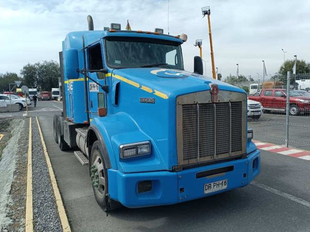 TRACTO CAMION  KENWORTH T800  PPU DRPH16