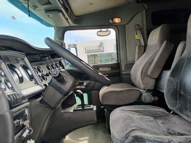 TRACTO CAMION  KENWORTH T800  PPU DRPH16