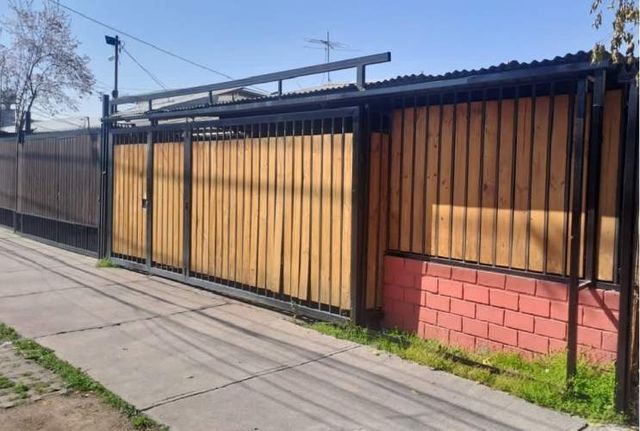 Casa en venta en La Reina (Diputada laura Rodriguez)