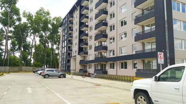 ¡Depto. Estudio Amoblado 5° Piso, sector Oriente!