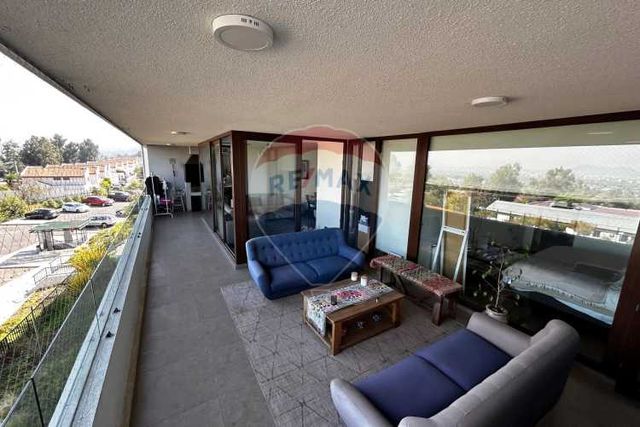 Dpto de 2d+2b con vista a santiago, peñalolén alto