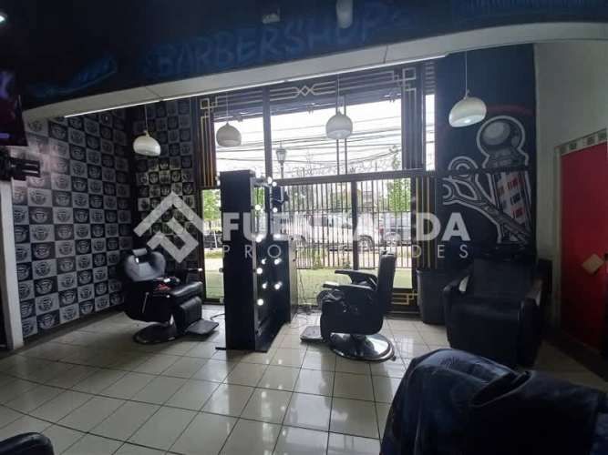 LOCAL COMERCIAL La Ñipa / Américo Vespucio