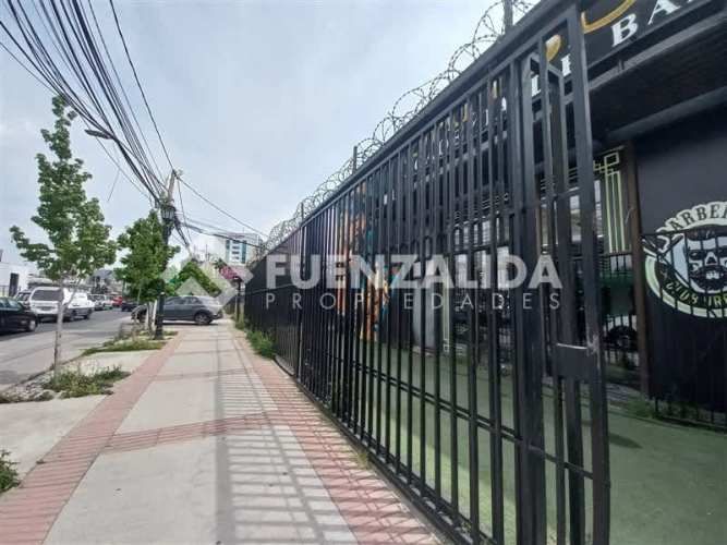 LOCAL COMERCIAL La Ñipa / Américo Vespucio