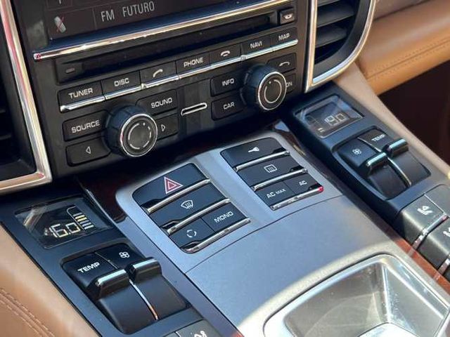 PORSCHE PANAMERA 4S 4.8 2012