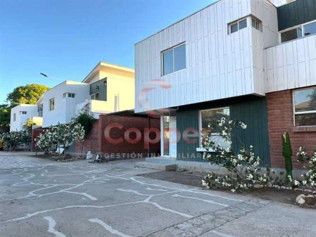 CASA Costado Colegio Almenar