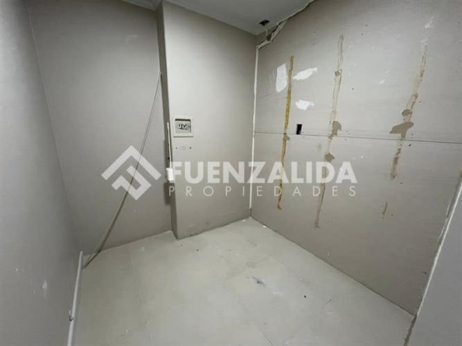 LOCAL COMERCIAL 4 Poniente