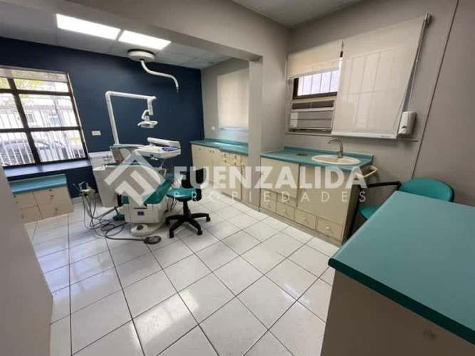 LOCAL COMERCIAL 4 Poniente