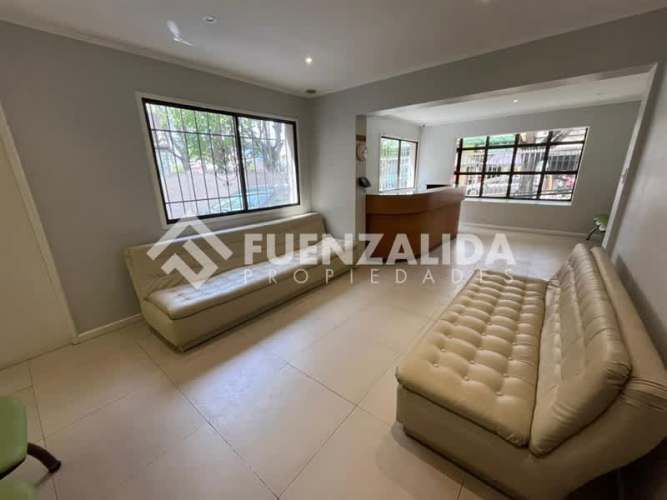 LOCAL COMERCIAL 4 Poniente