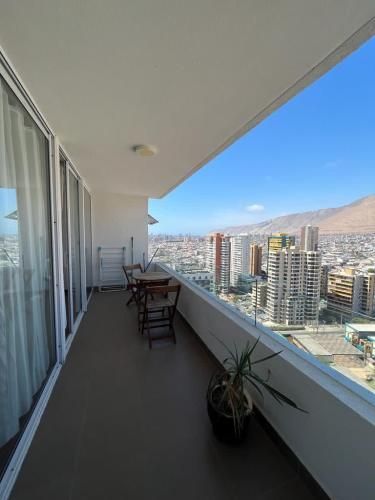 DEPARTAMENTO Al lado de UNAP, frente a Playa Brava