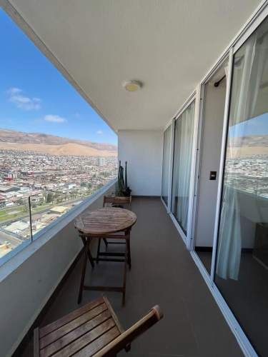 DEPARTAMENTO Al lado de UNAP, frente a Playa Brava