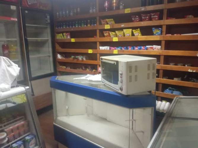 LOCAL COMERCIAL Entre Manuel Bulnes y José Miguel Carrera