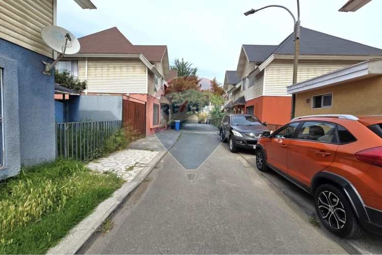 Venta casa 2 pisos en pasaje cerrado