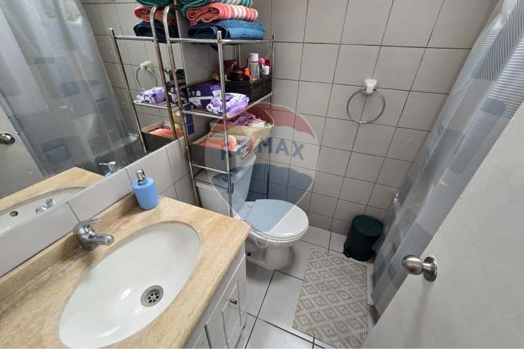 Venta casa 2 pisos en pasaje cerrado