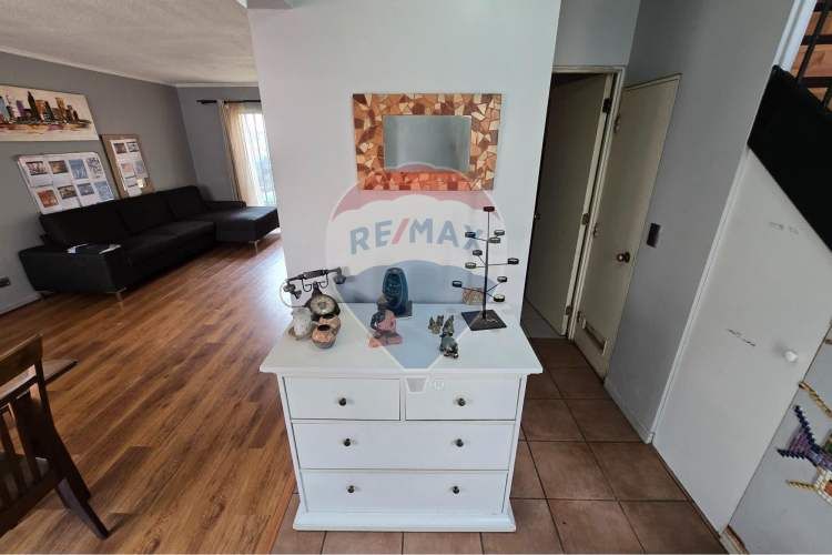 Venta casa 2 pisos en pasaje cerrado