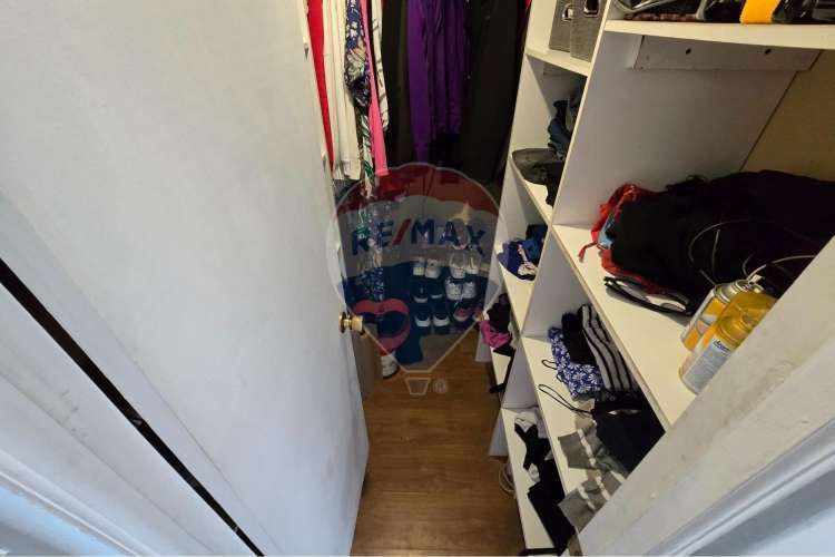 Venta casa 2 pisos en pasaje cerrado