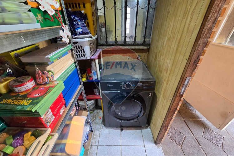Venta casa 2 pisos en pasaje cerrado
