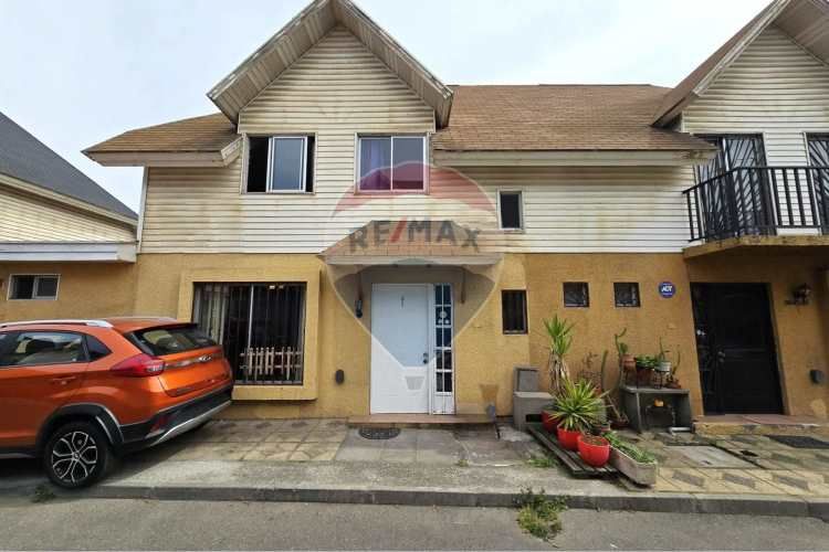 Venta casa 2 pisos en pasaje cerrado