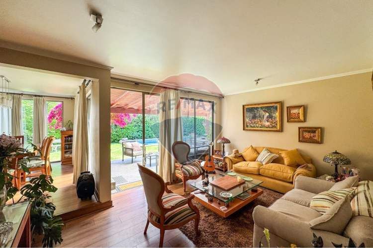 Venta casa en chicureo