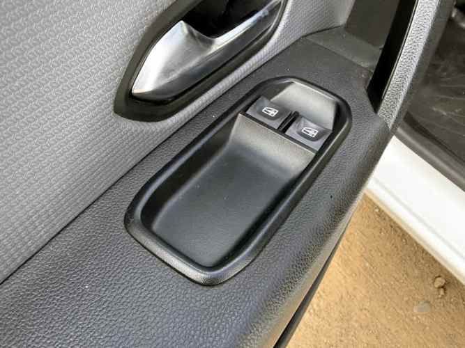 RENAULT EXPRESS 2022