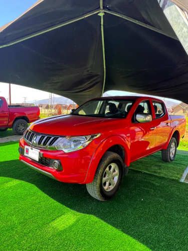 Mitsubishi L 200 KATANA CRT 4X4 (2017)