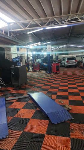 MECANICO AUTOMOTRIZ.