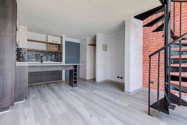 Deptos. Sin uso, a pasos de Metro Republica.