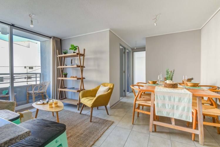 Deptos. Sin uso, a pasos de Metro Plaza Chacabuco.