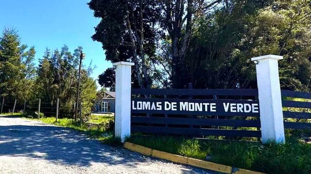 Se vende parcela con linda casa en condominio Lomas de Monteverde, Puerto Montt.