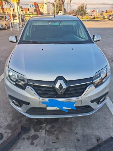 VENDO RENAULT SYMBOL 2018 FULL LLANTAS DEPORTIVAS 65 MIL KL