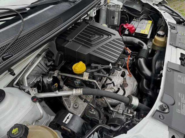 RENAULT SYMBOL EXPRESSION 1.6 MEC FULL AIRE AIRBAG 2015