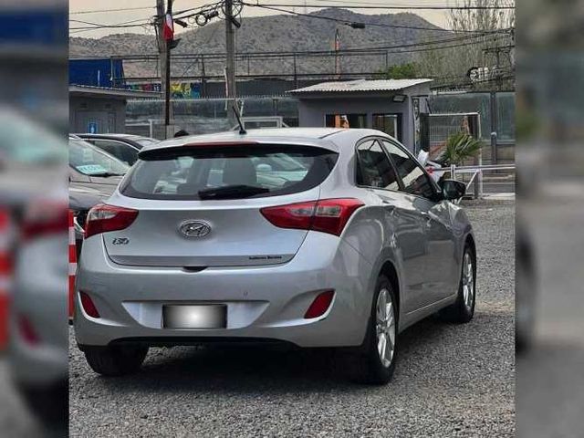 HYUNDAI I30 2014