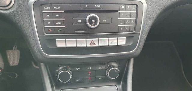 Mercedes Benz GLA200 2019