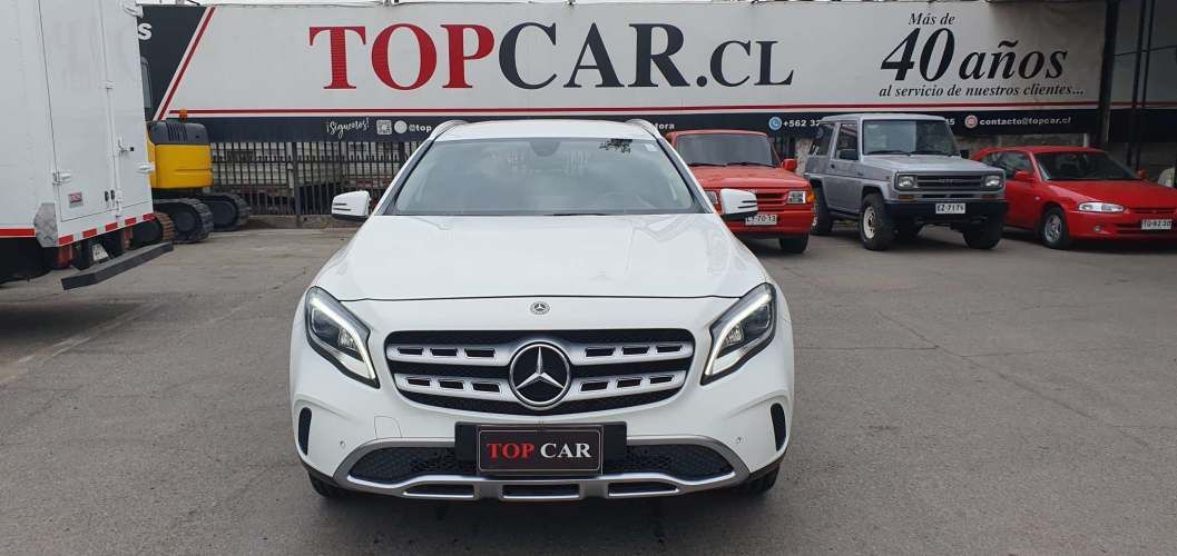 Mercedes Benz GLA200 2019