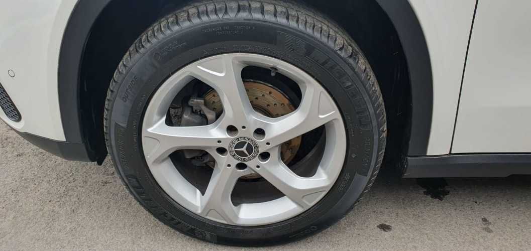 Mercedes Benz GLA200 2019