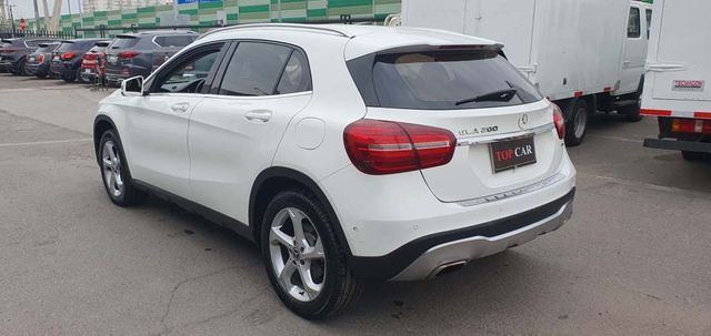 Mercedes Benz GLA200 2019