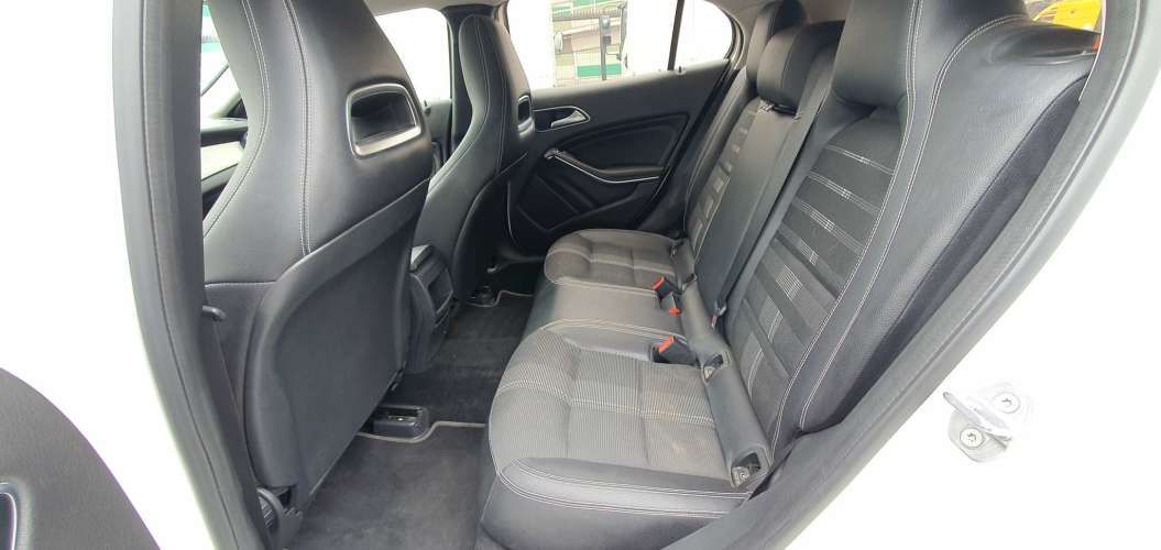 Mercedes Benz GLA200 2019